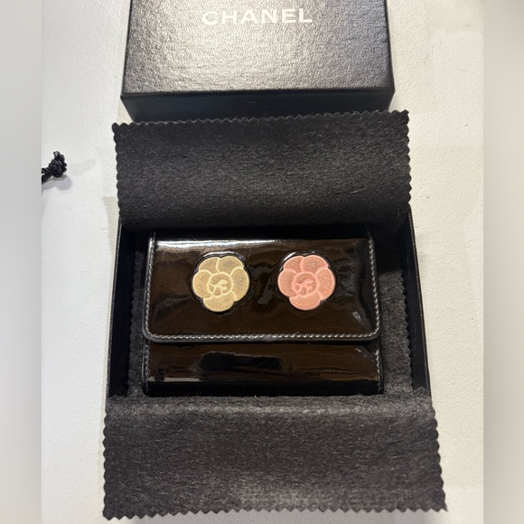 Preloved CHANEL Key holder in Black Patent leather - Picture 4 of 10